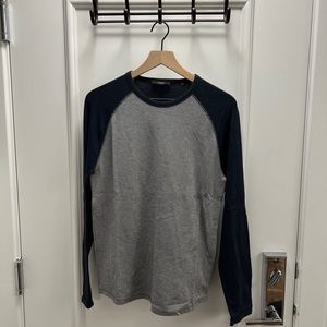 Vince Men’s knit baseball tee Small